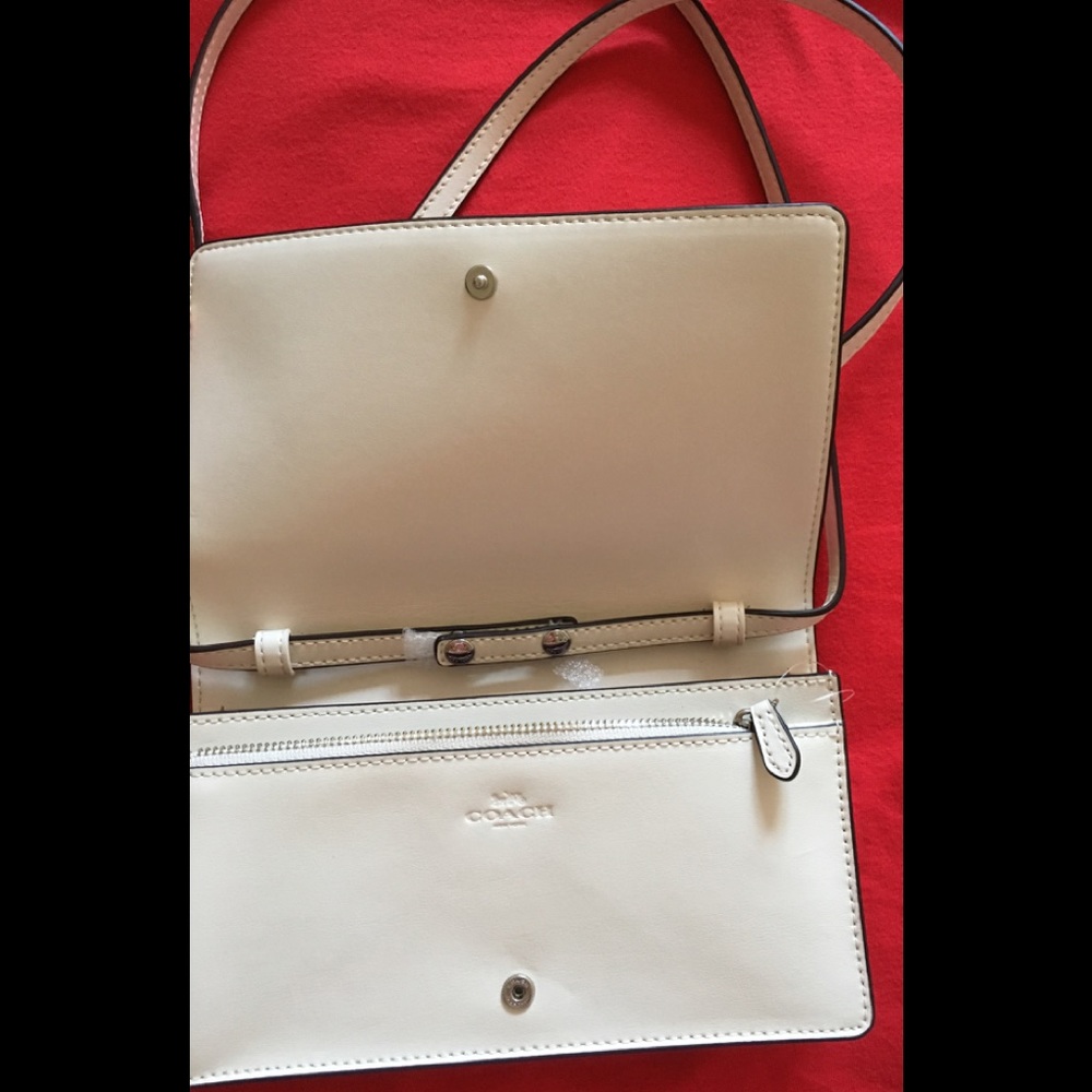 Coach Shoulder Crossbody Bag - Picture 6 of 8